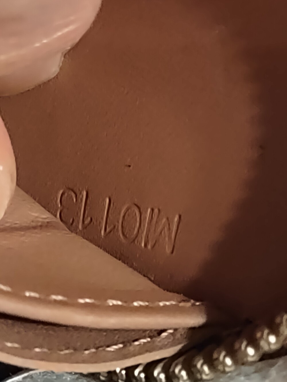 Louis Vuitton Vernis Zip-Around Wallet in Butterscotch Gloss Color. - Picture 15 of 16